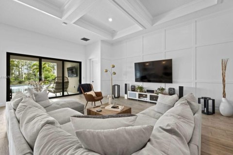 Снять в аренду виллу или дом в Юпитер, Флорида 4 спальни, 358.23м2, № 1970906 - фото 10