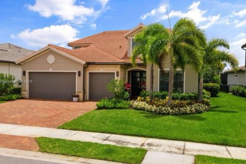 Снять в аренду виллу или дом в Юпитер, Флорида 4 спальни, 358.23м2, № 1970906 - фото 12