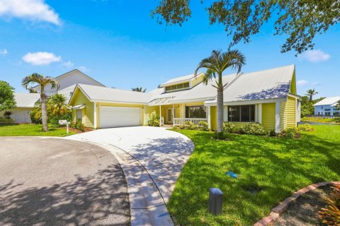 Casa en Hobe Sound, Florida 3 dormitorios, 183.02 m2 № 2304128