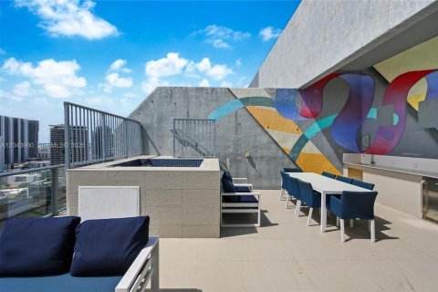 Copropriété à vendre à Miami, Floride: 2 chambres, 134.43 m2 № 2186160 - photo 15