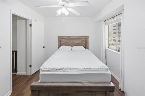 Townhouse in Gainesville, Florida 3 bedrooms, 102.75 sq.m. № 2151176 - photo 27
