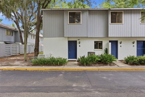 Townhouse in Gainesville, Florida 3 bedrooms, 102.75 sq.m. № 2151176