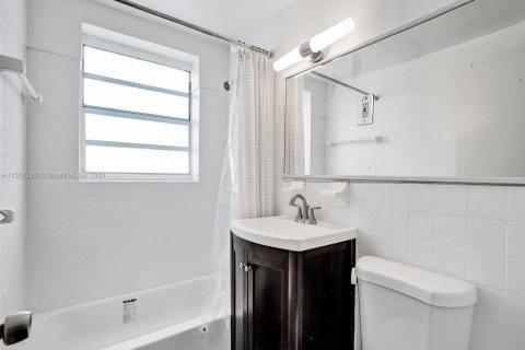 Appartement à louer à Miami Beach, Floride: 689.8 m2 № 1943260 - photo 7