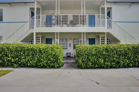 Appartement à louer à Miami Beach, Floride: 689.8 m2 № 1943260 - photo 16