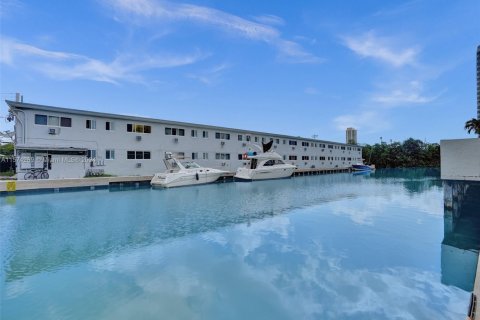 Appartement à louer à Miami Beach, Floride: 689.8 m2 № 1943260 - photo 20