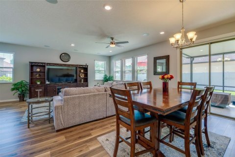 House in Daytona Beach, Florida 4 bedrooms, 250.84 sq.m. № 1851177 - photo 14