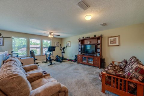 House in Daytona Beach, Florida 4 bedrooms, 250.84 sq.m. № 1851177 - photo 25