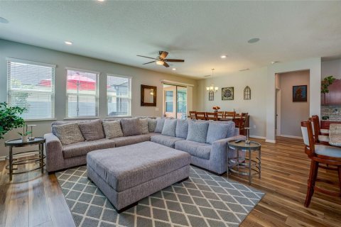 House in Daytona Beach, Florida 4 bedrooms, 250.84 sq.m. № 1851177 - photo 7