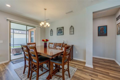 House in Daytona Beach, Florida 4 bedrooms, 250.84 sq.m. № 1851177 - photo 13