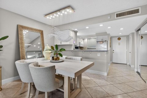 Condominio en venta en Pompano Beach, Florida, 1 dormitorio, 75.25 m2 № 2247675 - foto 13
