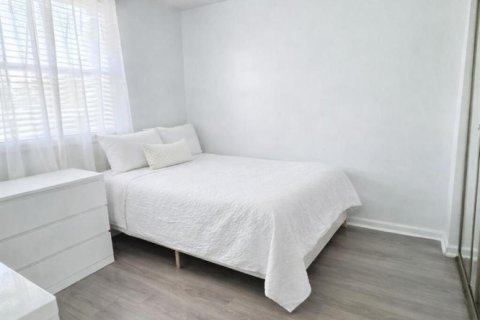 Casa en alquiler en Parkland, Florida, 4 dormitorios, 271.92 m2 № 2077627 - foto 11