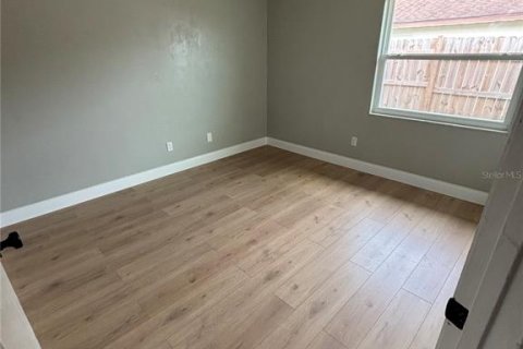 Casa en alquiler en Port Orange, Florida, 3 dormitorios, 167.41 m2 № 1850926 - foto 4