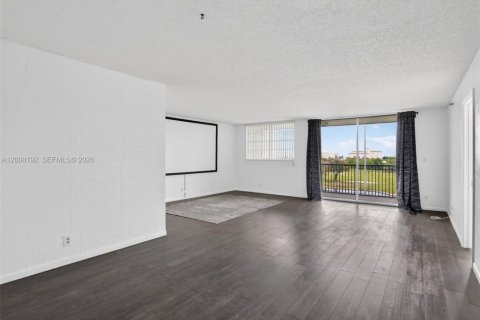 Купить кондоминиум в Дейви, Флорида 2 спальни, 109.62м2, № 2089910 - фото 10