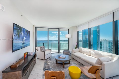 Condo in Miami, Florida, 3 bedrooms  № 2042207 - photo 8