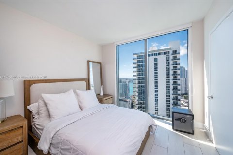 Condo in Miami, Florida, 3 bedrooms  № 2042207 - photo 21