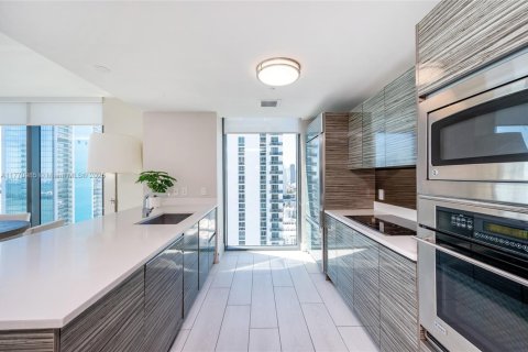 Condo in Miami, Florida, 3 bedrooms  № 2042207 - photo 13