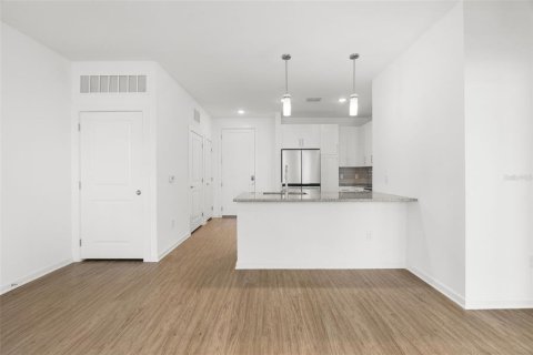Apartamento en alquiler en Nokomis, Florida, 1 dormitorio, 67.35 m2 № 2196231 - foto 13