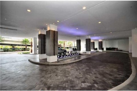 Copropriété à louer à Sunny Isles Beach, Floride: 2 chambres, 157.19 m2 № 2007002 - photo 3