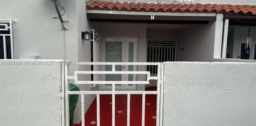Touwnhouse à Miami, Floride 2 chambres, 98.85 m2 № 2040809