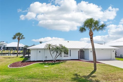 Casa en venta en Port Charlotte, Florida, 2 dormitorios, 140.84 m2 № 1617897 - foto 5