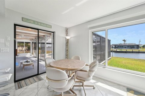Casa en venta en Port Charlotte, Florida, 2 dormitorios, 140.84 m2 № 1617897 - foto 22
