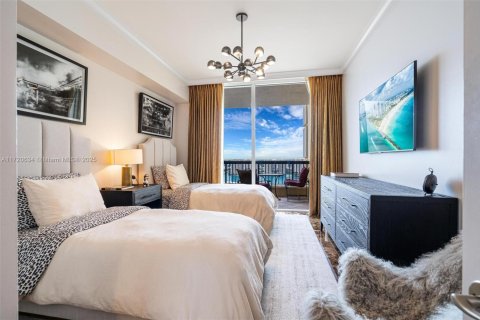 Condo in Sunny Isles Beach, Florida, 3 bedrooms  № 1471895 - photo 18