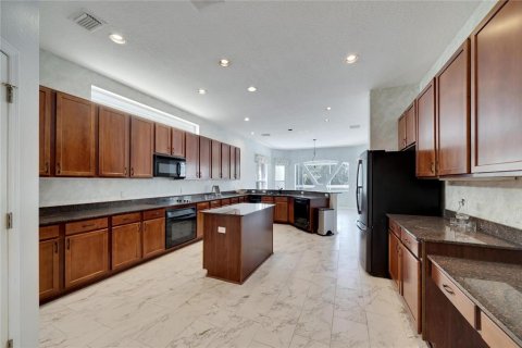 Villa ou maison à vendre à Tampa, Floride: 5 chambres, 500.84 m2 № 2125410 - photo 13