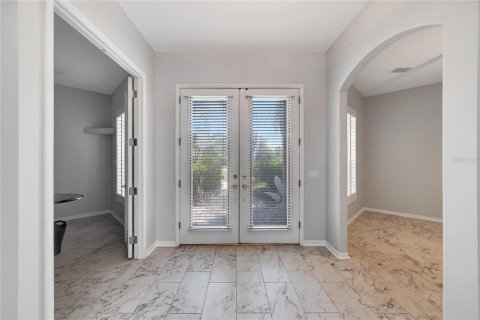 Villa ou maison à vendre à Tampa, Floride: 5 chambres, 500.84 m2 № 2125410 - photo 5