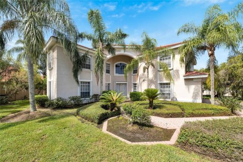 Casa en Tampa, Florida 5 dormitorios, 500.84 m2 № 2125410