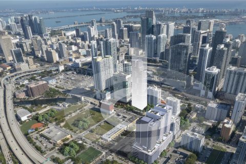 Propiedad comercial en venta en Miami, Florida № 2066349 - foto 1
