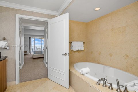Condo in Fort Lauderdale, Florida, 1 bedroom  № 1871279 - photo 13