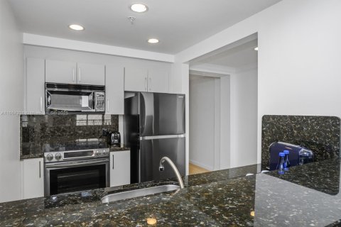 Condo in Fort Lauderdale, Florida, 1 bedroom  № 1871279 - photo 20