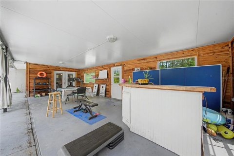 House in Sebring, Florida 5 bedrooms, 253.62 sq.m. № 2424358 - photo 23