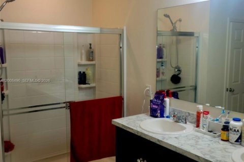 Villa ou maison à vendre à Port St. Lucie, Floride: 3 chambres, 169.73 m2 № 2075023 - photo 6