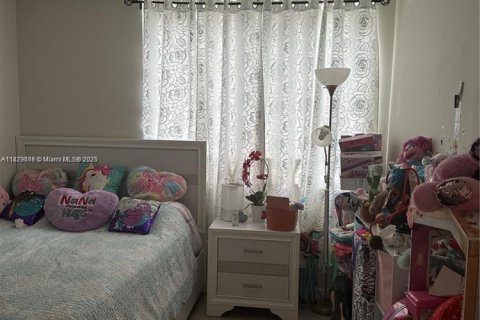 Condominio en alquiler en Plantation, Florida, 2 dormitorios, 87.33 m2 № 1978228 - foto 9