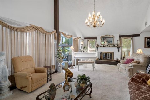 House in Brooksville, Florida 5 bedrooms, 261.61 sq.m. № 1894398 - photo 15