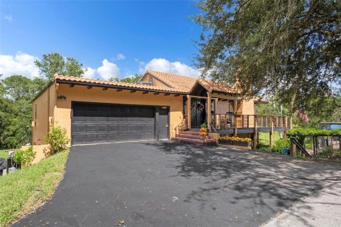 House in Brooksville, Florida 5 bedrooms, 261.61 sq.m. № 1894398 - photo 3