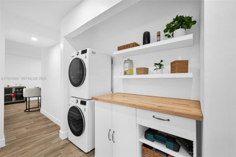 Купить кондоминиум в Пайнкрест, Флорида 2 спальни, 74.79м2, № 1991541 - фото 21