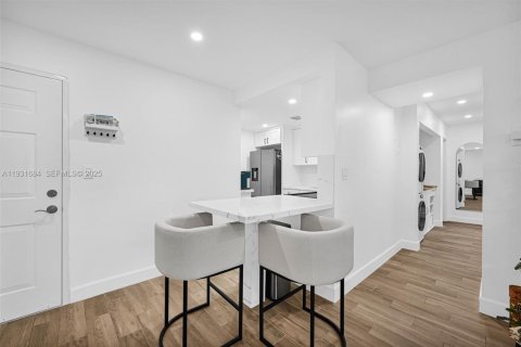 Купить кондоминиум в Пайнкрест, Флорида 2 спальни, 74.79м2, № 1991541 - фото 10