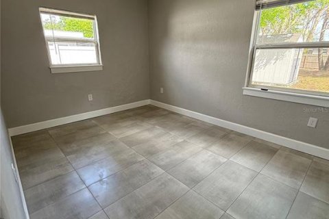 House in Orlando, Florida 3 bedrooms, 88.26 sq.m. № 2097167 - photo 10