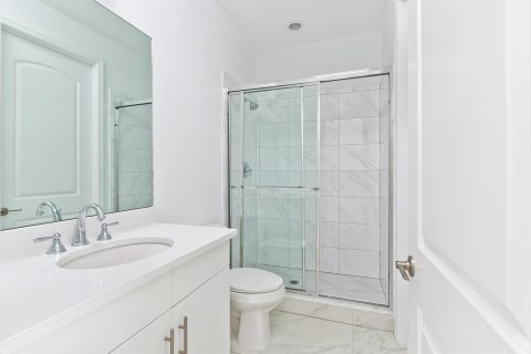 Townhouse in Coconut Creek, Florida 3 bedrooms, 161.09 sq.m. № 2261190 - photo 5