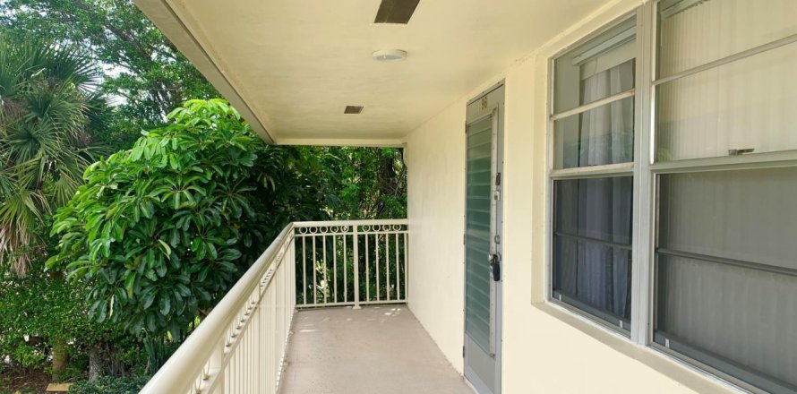 Condo à West Palm Beach, Floride, 2 chambres  № 2077528