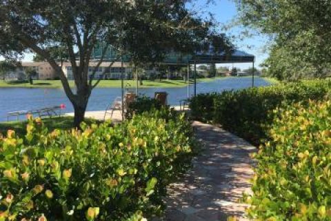 Copropriété à vendre à West Palm Beach, Floride: 2 chambres, 60.48 m2 № 2077528 - photo 26