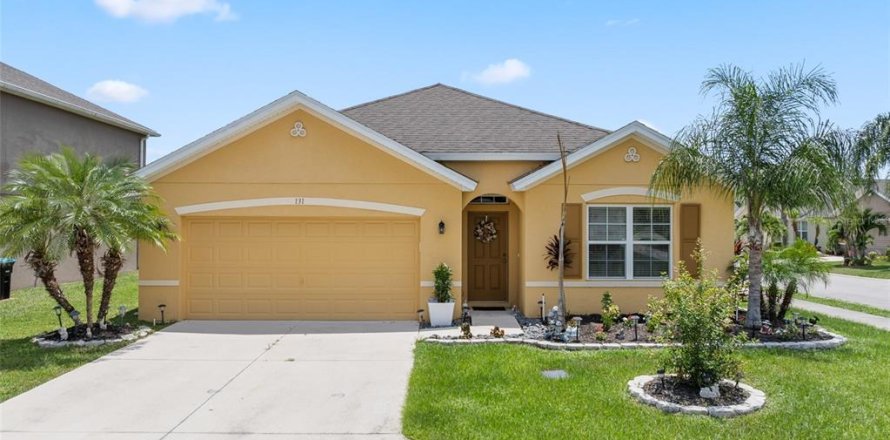 House in Palm Bay, Florida 4 bedrooms, 170.01 sq.m. № 1866332