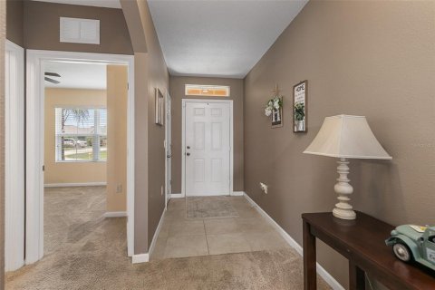 House in Palm Bay, Florida 4 bedrooms, 170.01 sq.m. № 1866332 - photo 6