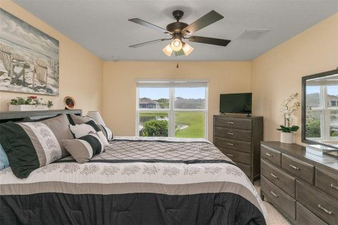 House in Palm Bay, Florida 4 bedrooms, 170.01 sq.m. № 1866332 - photo 22