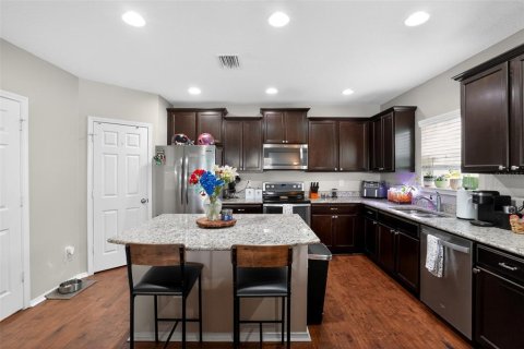 Touwnhouse à vendre à Riverview, Floride: 2 chambres, 122.63 m2 № 2134353 - photo 10