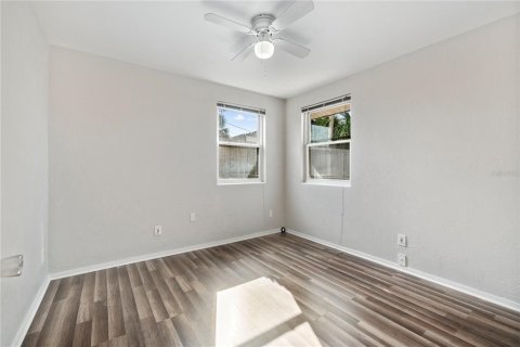 House in Ormond Beach, Florida 2 bedrooms, 86.49 sq.m. № 2429596 - photo 17