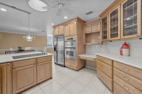 Купить виллу или дом в Палм-Кост, Флорида 15 комнат, 208.66м2, № 2355170 - фото 30