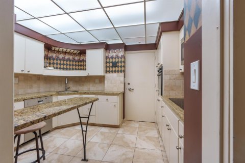 Condo in Fort Lauderdale, Florida, 2 bedrooms  № 2077522 - photo 25